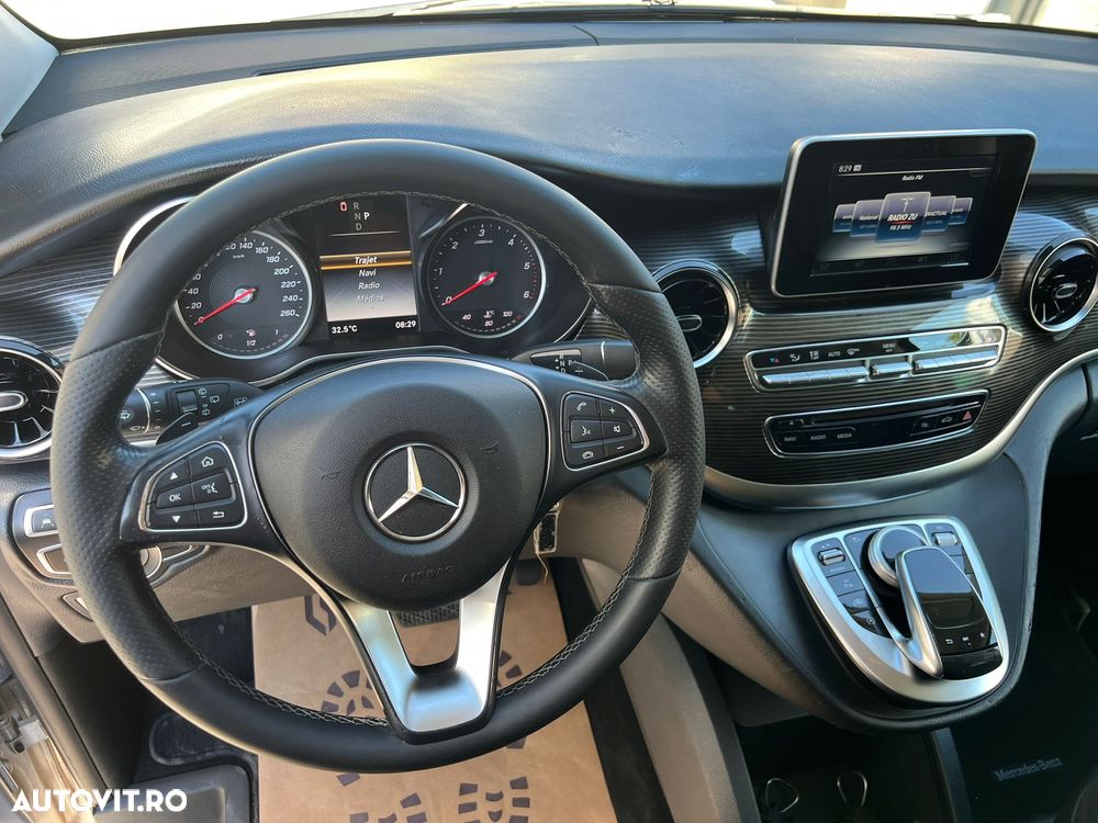 Mercedes-Benz V - 14
