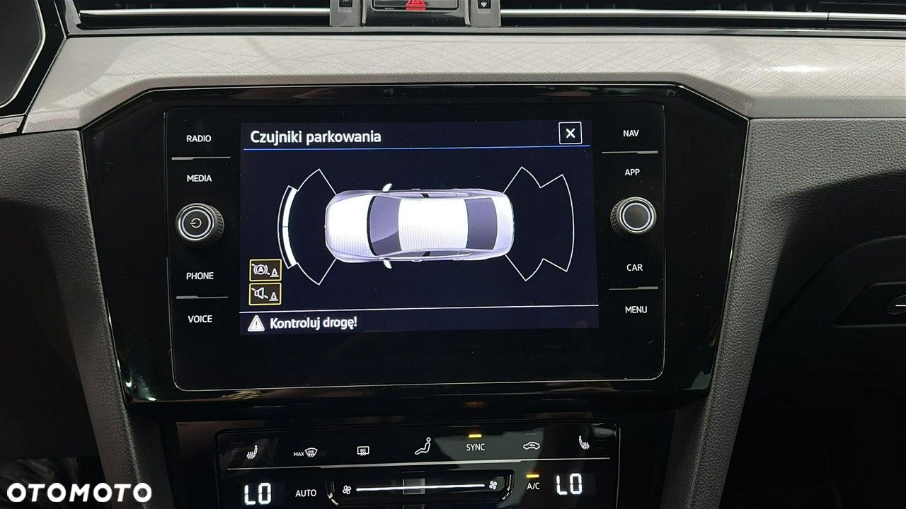 Volkswagen Passat 2.0 TDI EVO Business DSG - 20