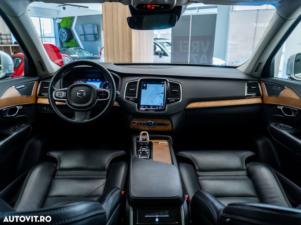 Volvo XC 90 T8 AWD Recharge Geartronic Inscription - 8