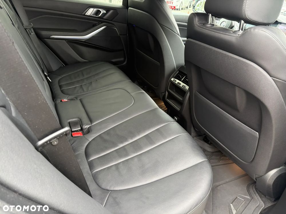 BMW X5 xDrive30d sport - 26