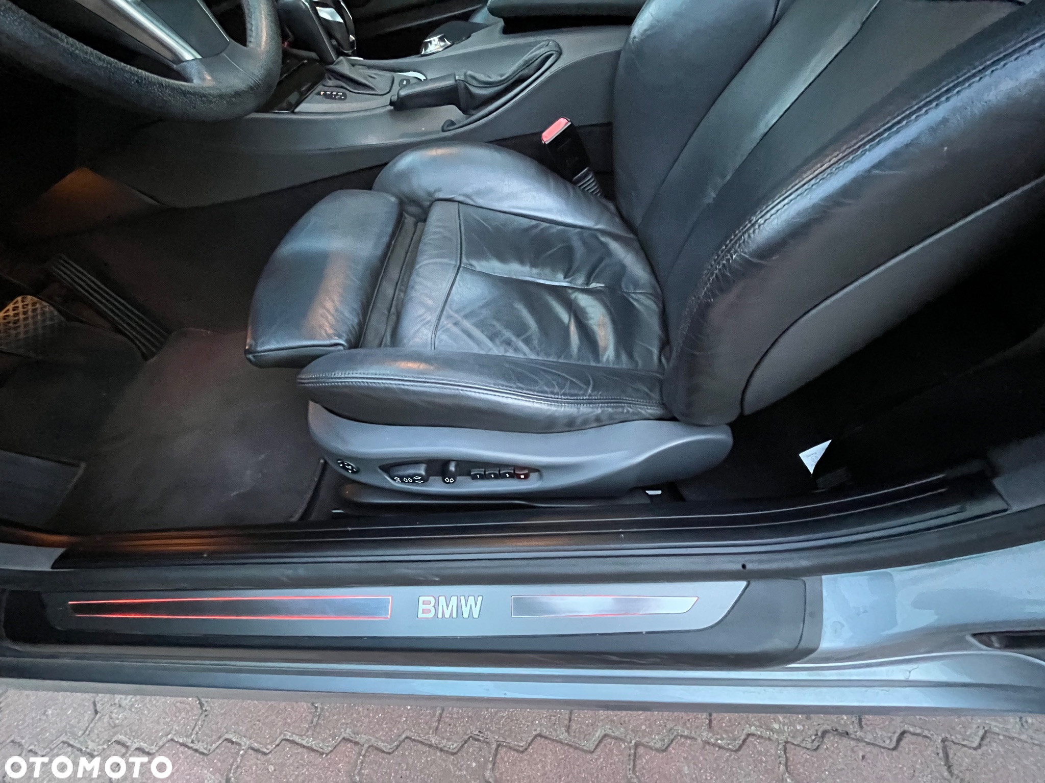 BMW Seria 6 645Ci - 22