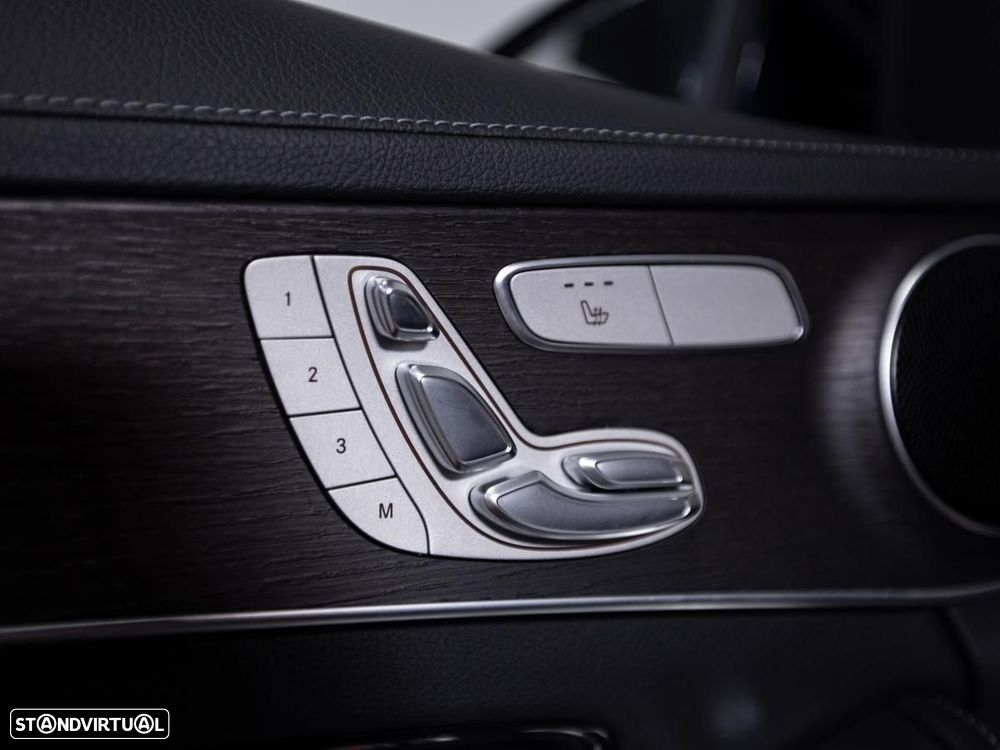 Mercedes-Benz C 300 de AMG Line - 18