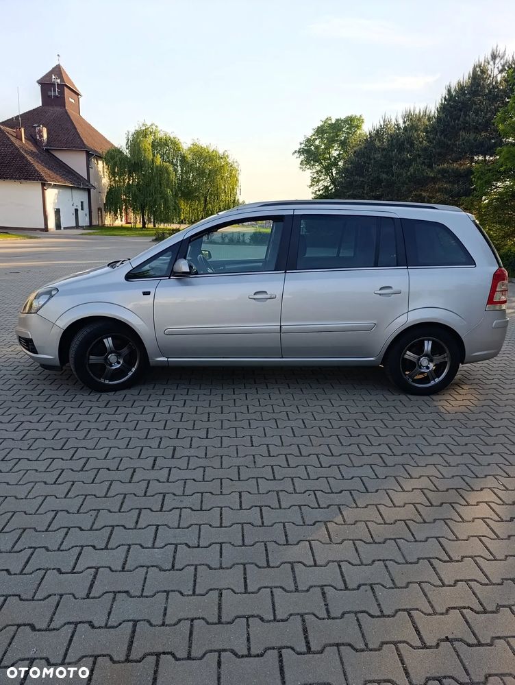 Opel Zafira 1.9 CDTI Enjoy - 4