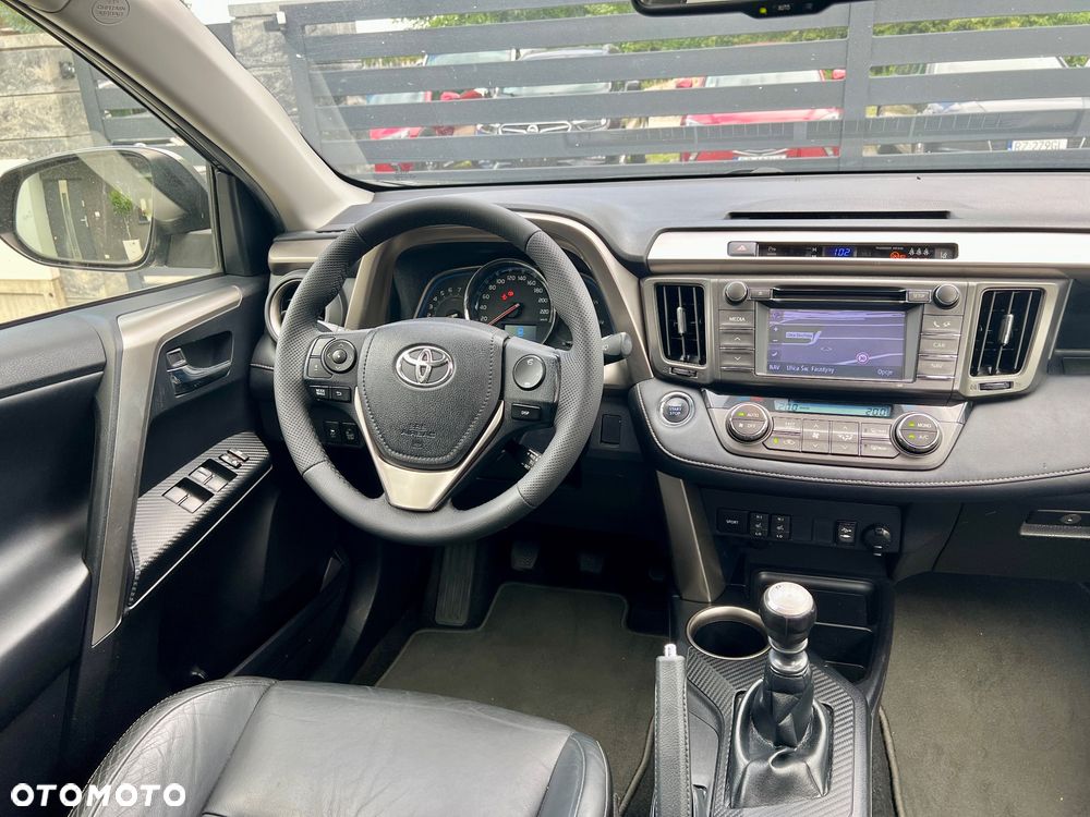 Toyota RAV4 2.0 4x4 - 7
