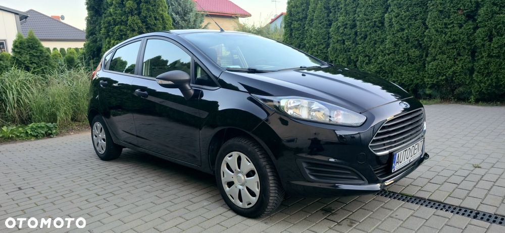 Ford Fiesta - 2