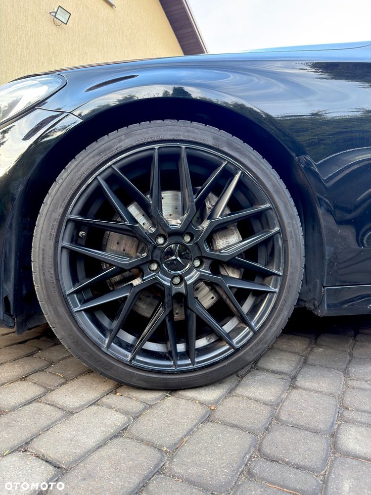 Mercedes-Benz C300 2017 photo 4