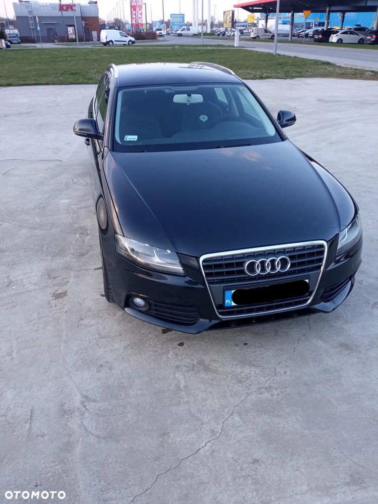 Audi A4 Avant 2.0 TDI DPF Attraction - 8