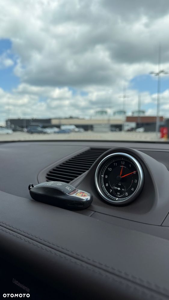 Porsche Macan S - 27