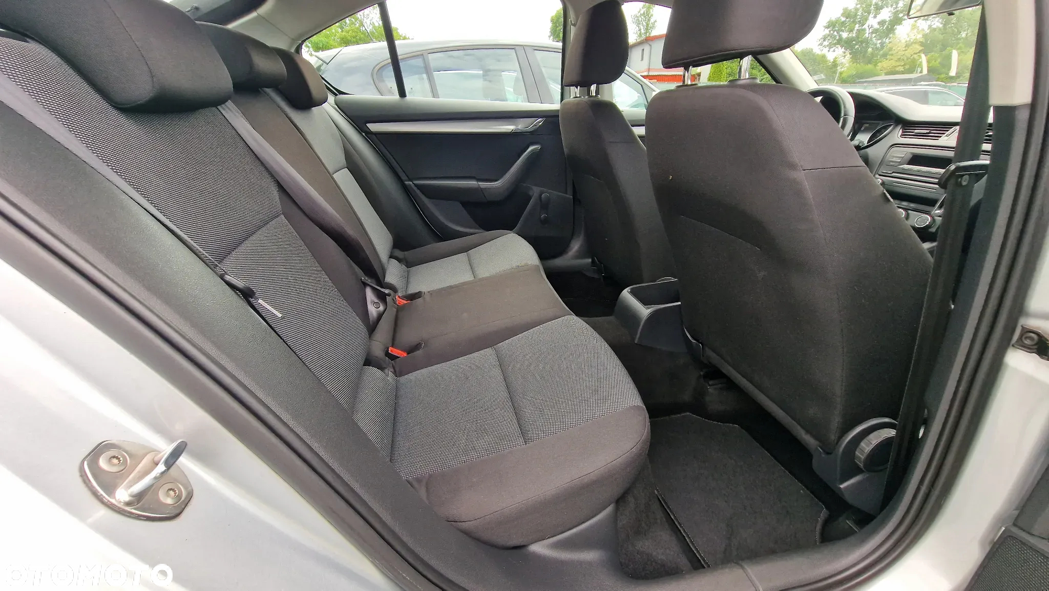 Skoda Octavia 1.6 TDI Elegance - 12
