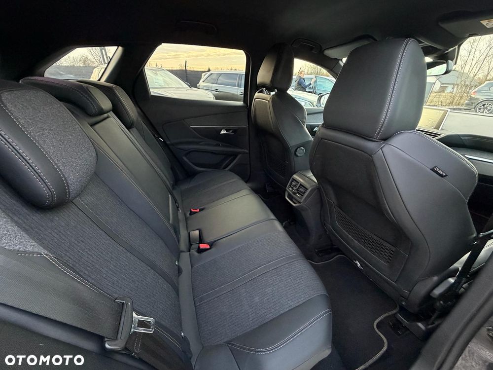 Peugeot 3008 1.6 PureTech GPF GT Line S&S EAT8 - 23