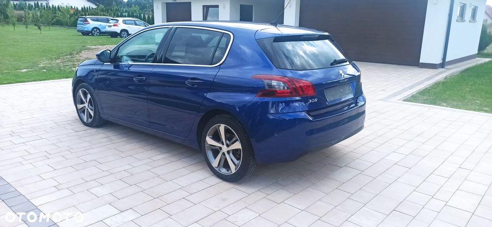 Peugeot 308 SW 1.5 BlueHDi Allure S&S EAT8 - 34