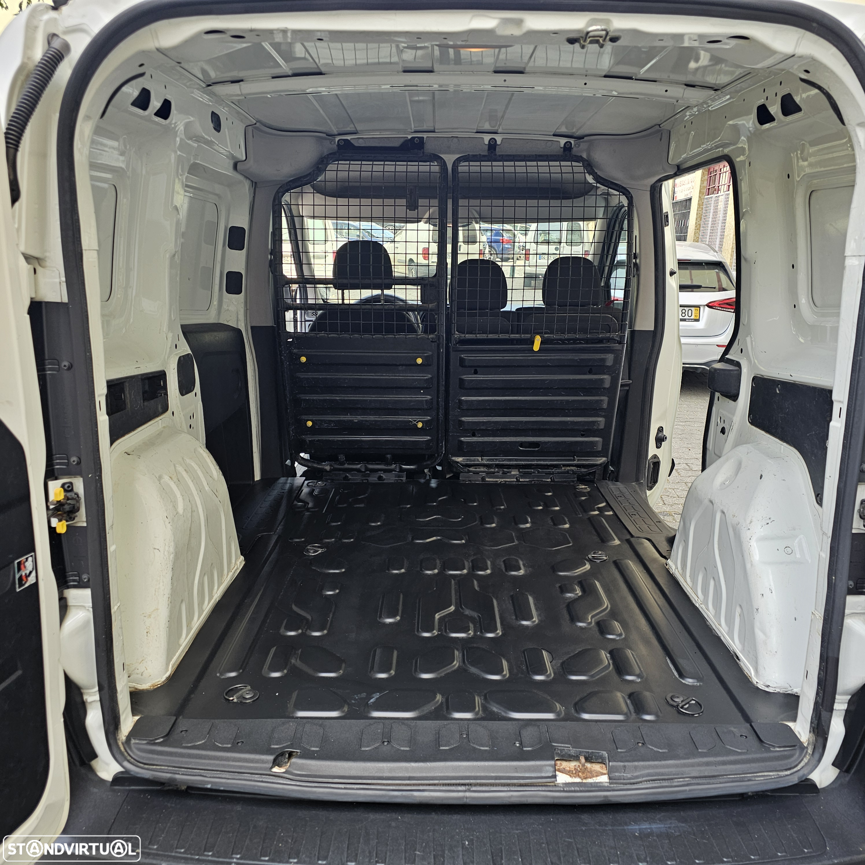 Fiat doblo 3LUGARES - 19