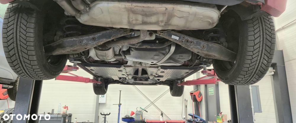 Volkswagen Golf 1.4 TSI Comfortline - 34