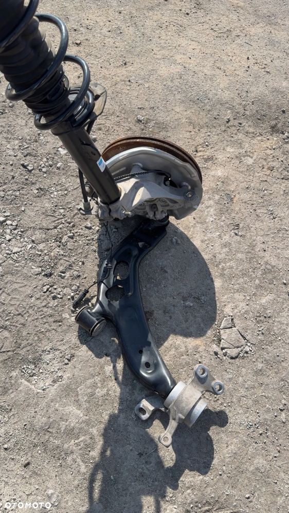 ZWROTNICA PRAWY PRZÓD BMW F39 F48 6876646 - 2