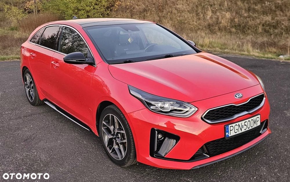 Kia ProCeed 1.4 T-GDI DCT7 OPF GT LINE - 6