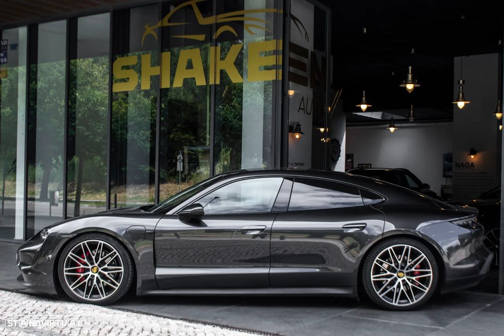 Porsche Taycan 4S - 2