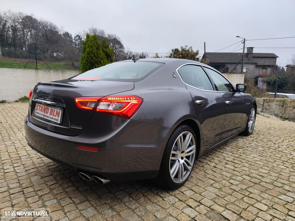 Maserati Ghibli 3.0 V6 - 4