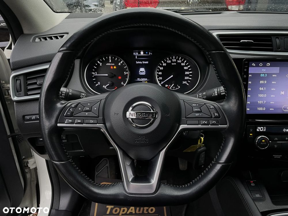 Nissan Qashqai 1.5 dCi N-Connecta - 22