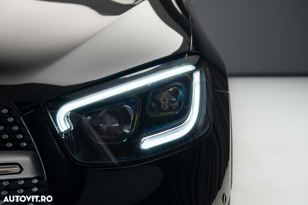 Mercedes-Benz GLC Coupe 300 4MATIC MHEV - 5
