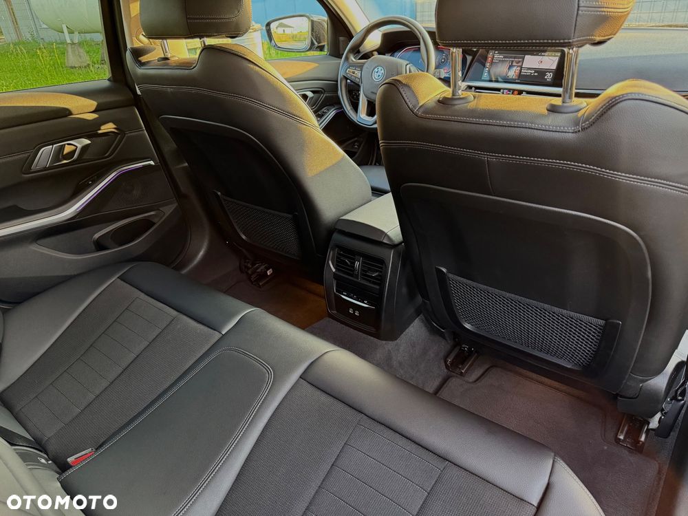 BMW Seria 3 - 9