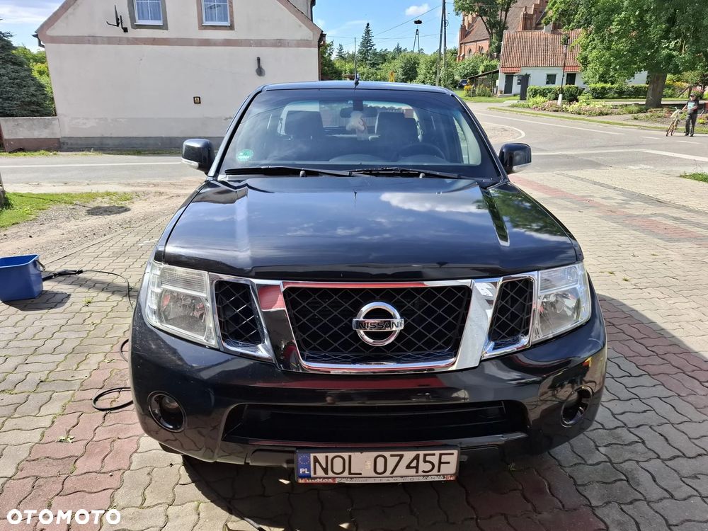 Nissan Navara 2.5 D FE - 1