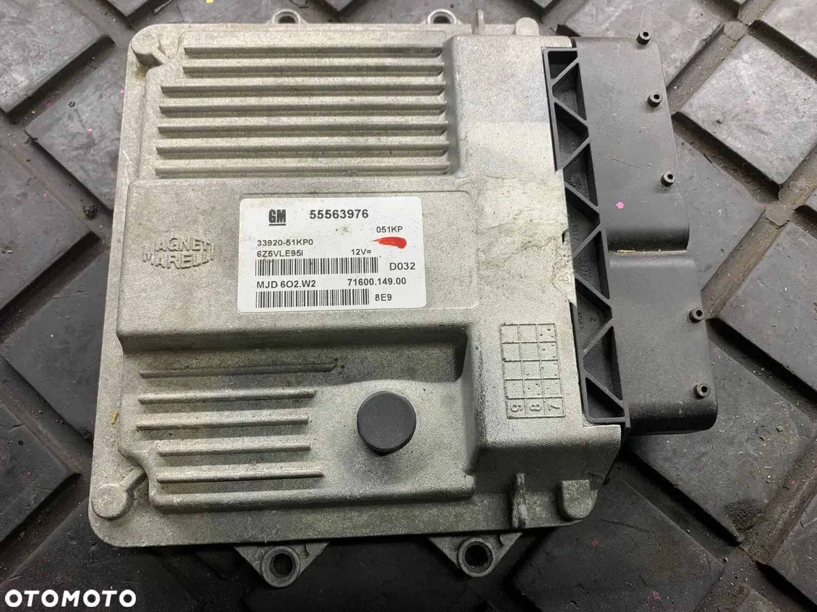 SUZUKI SPLASH KOMPUTER STEROWNIK 55563976 1.3 DDIS Opel 1.3 CDTI - 1
