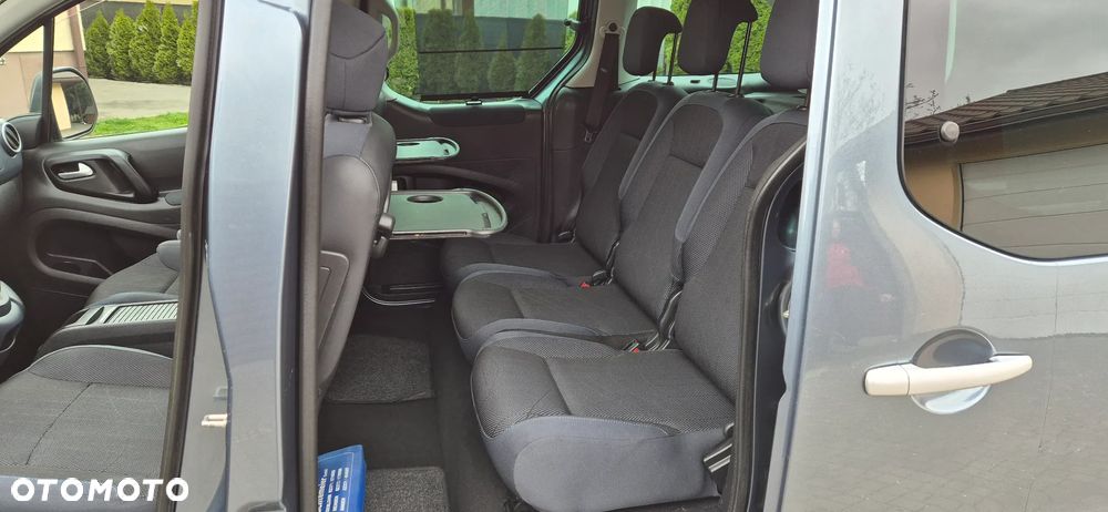 Peugeot Partner HDi FAP 110 Family - 13