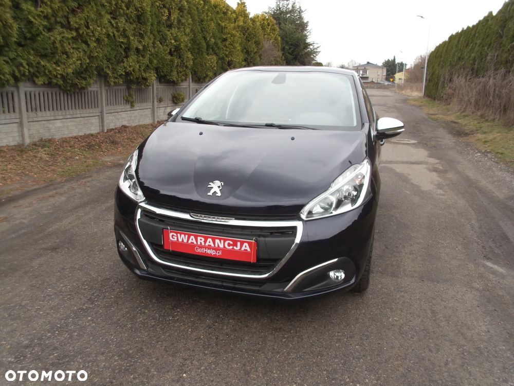 Peugeot 208 - 4