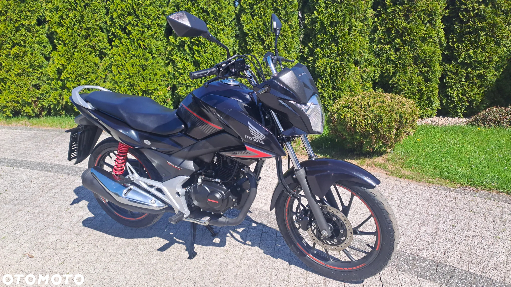 Honda CBF - 3