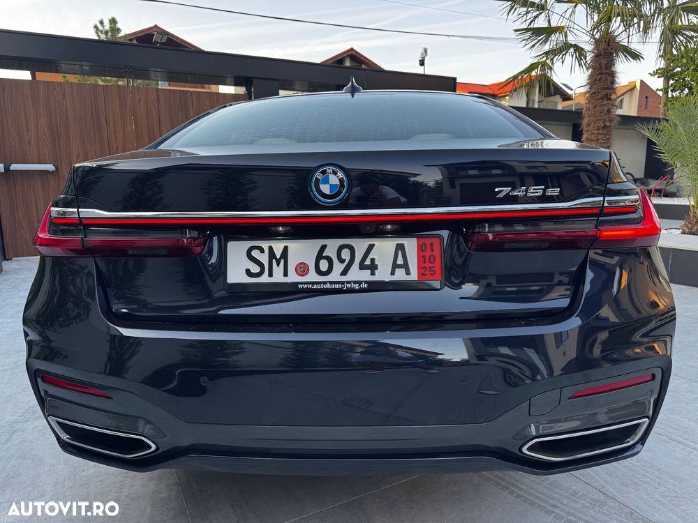 BMW Seria 7 745e AT PHEV - 31