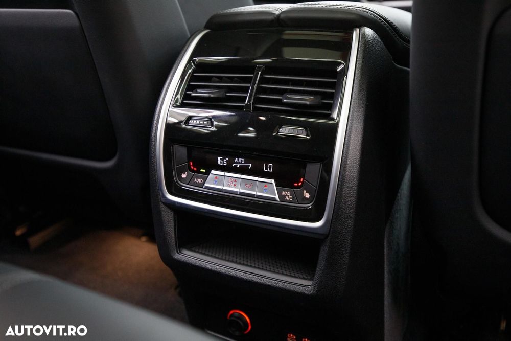 BMW X5 xDrive40i - 36