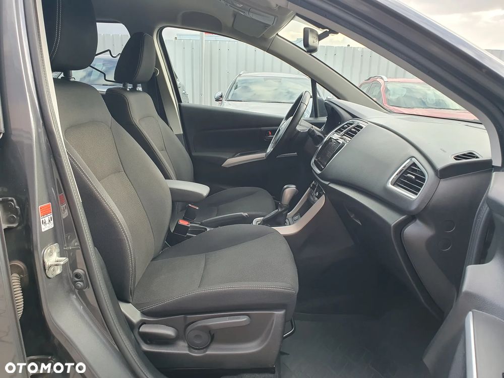 Suzuki SX4 S-Cross 1.4 T Premium 4WD - 21
