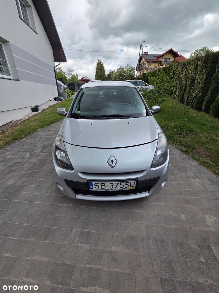 Renault Clio 1.2 16V Life - 3