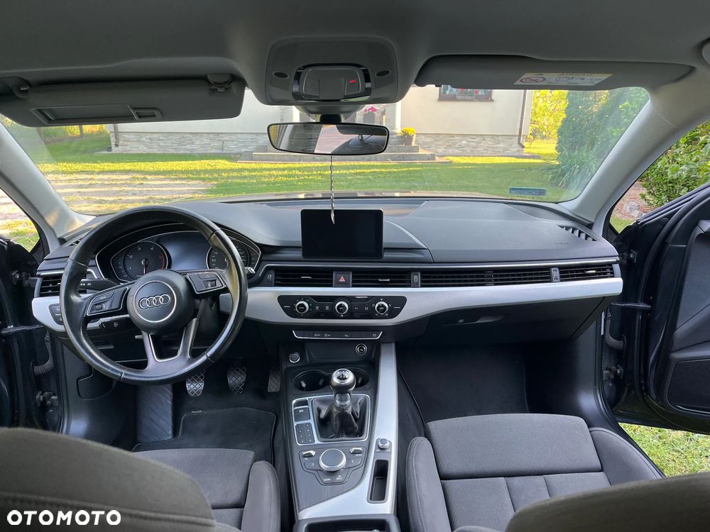 Audi A4 Avant 2.0 TDI - 15