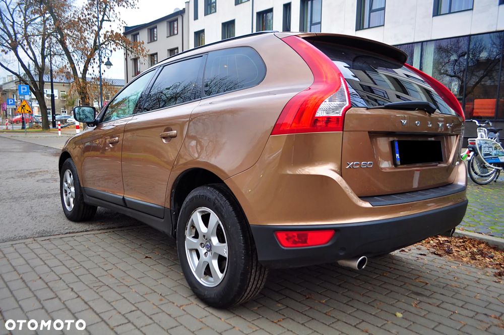 Volvo XC 60 2.4D AWD - 4