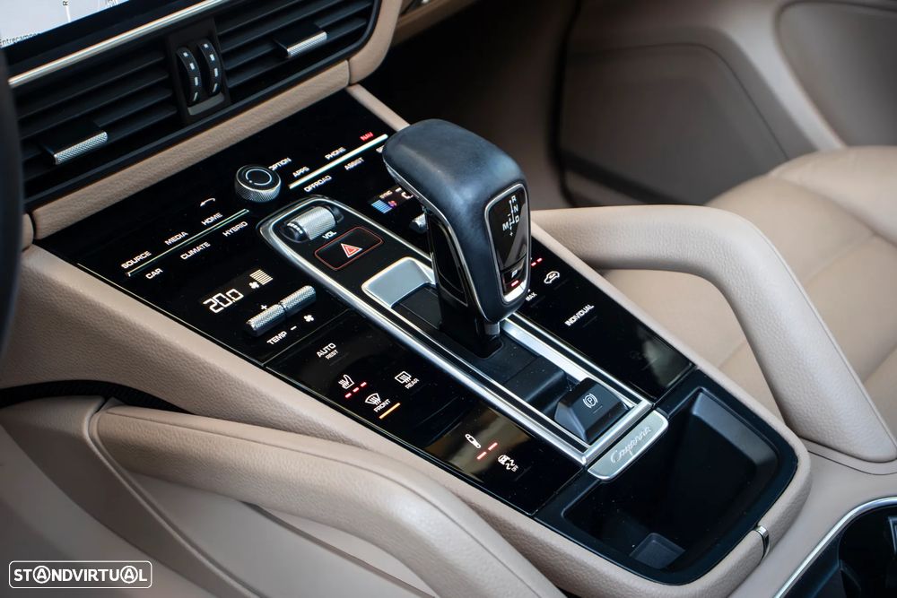 Porsche Cayenne E-Hybrid - 25