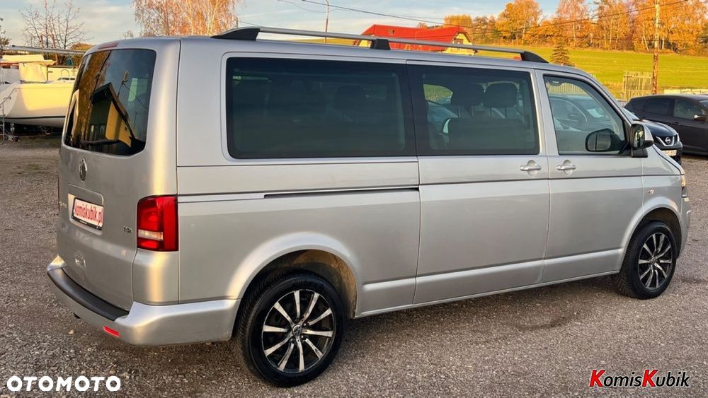 Volkswagen Caravelle - 40