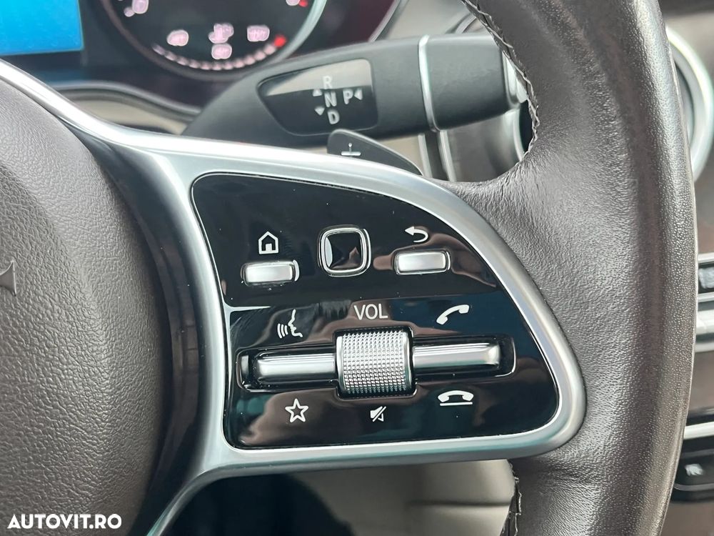 Mercedes-Benz GLC 220 d 4MATIC - 17