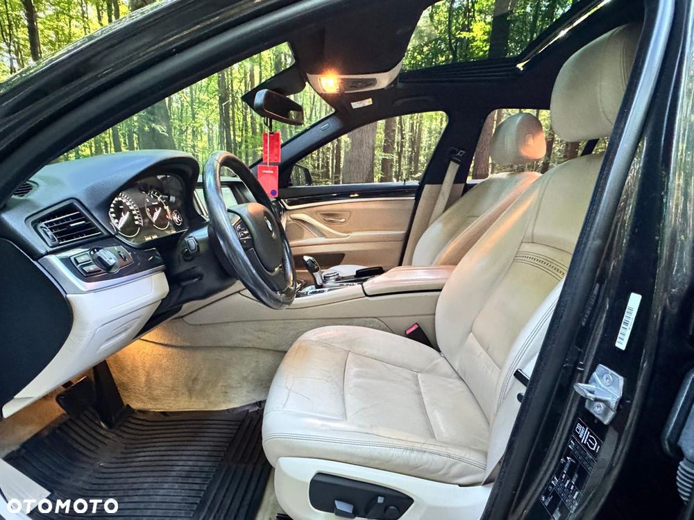 BMW Seria 5 520d Modern Line - 23