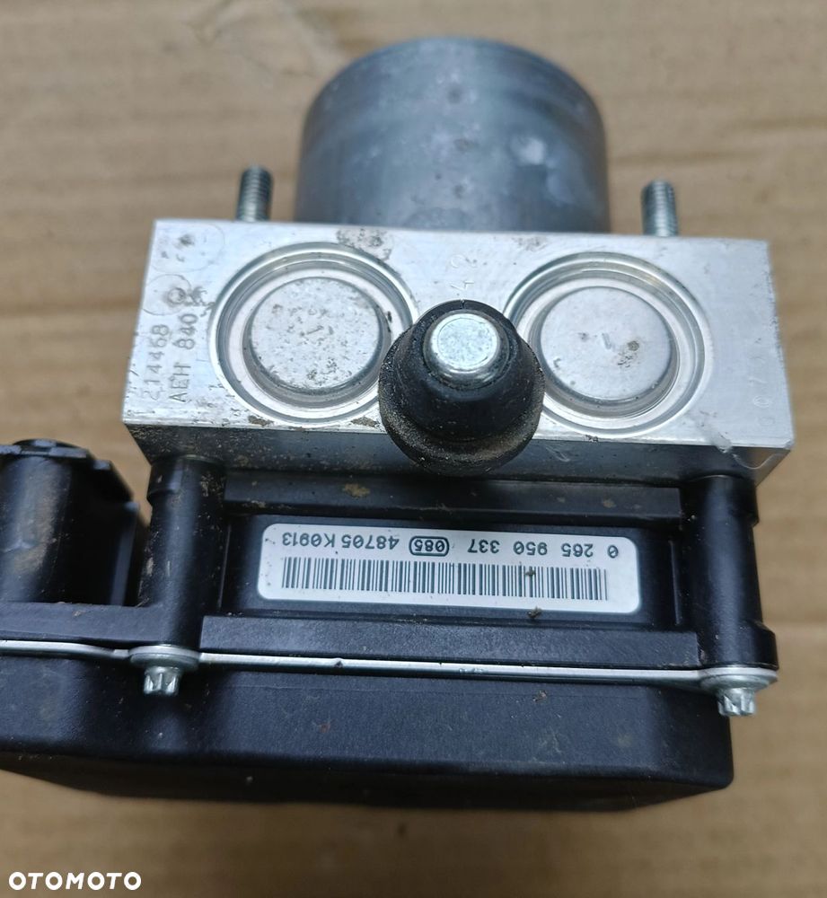 Discovery III pompa ABS 2,7TD V6 Land Rover - 2