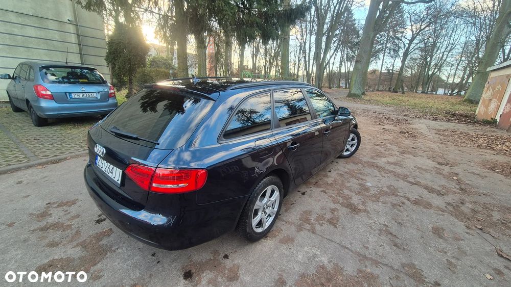 Audi A4 Avant 1.8 TFSI Ambiente - 4
