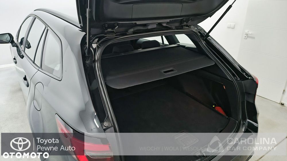 Toyota Corolla 1.8 Hybrid Comfort - 18