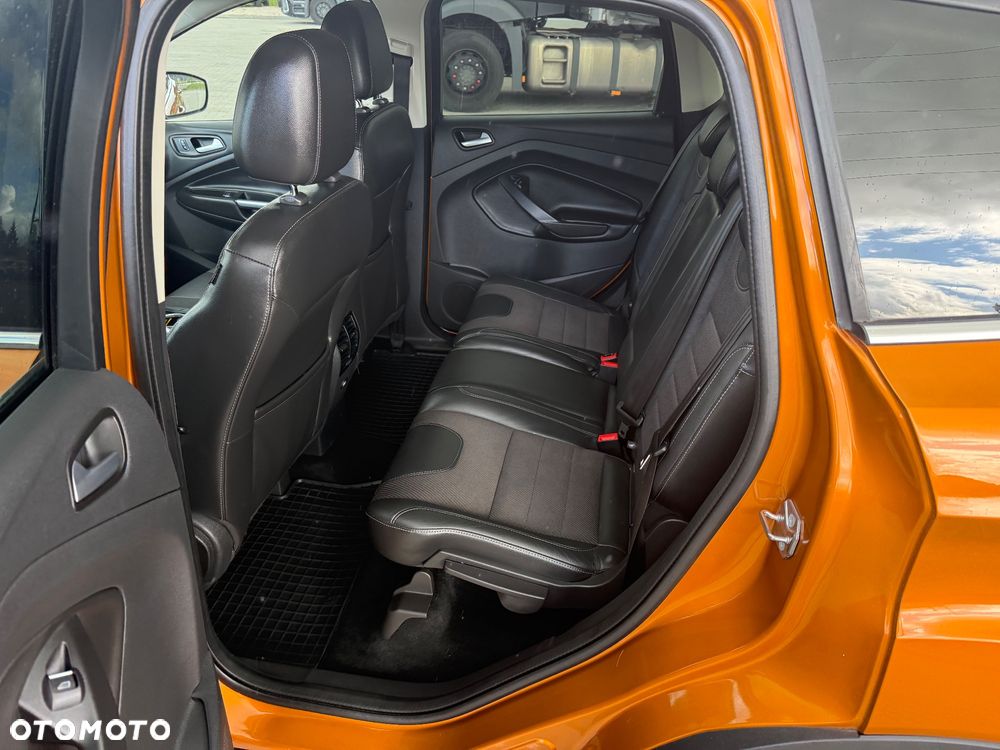 Ford Kuga 2.0 TDCi 4WD Titanium - 17