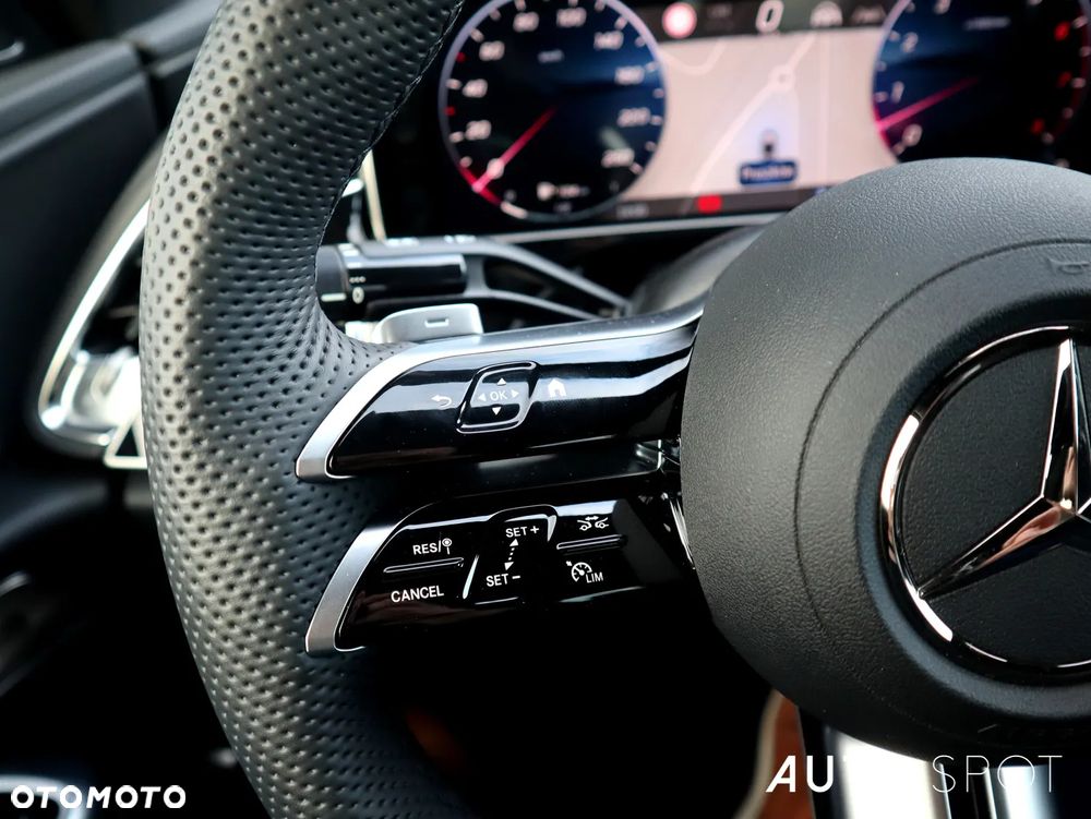 Mercedes-Benz Klasa E 450 mHEV 4-Matic AMG 9G-Tronic - 18