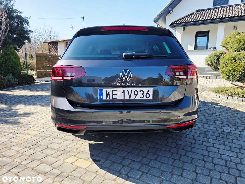 Volkswagen Passat 2.0 TDI EVO Business DSG - 11