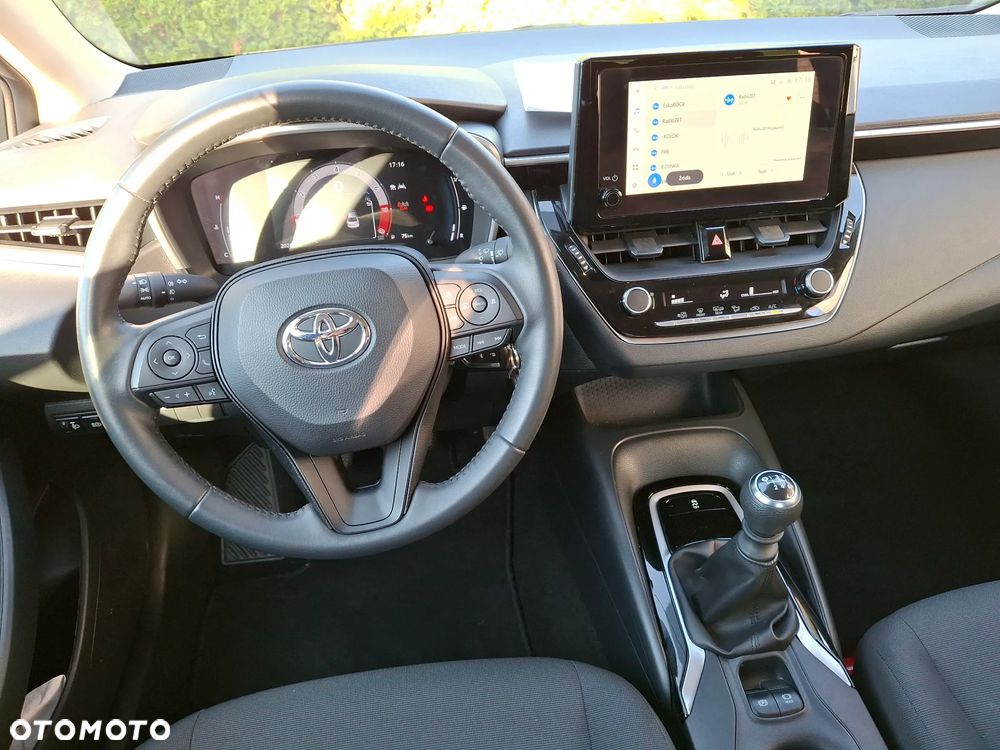 Toyota Corolla 1.5 Comfort - 13