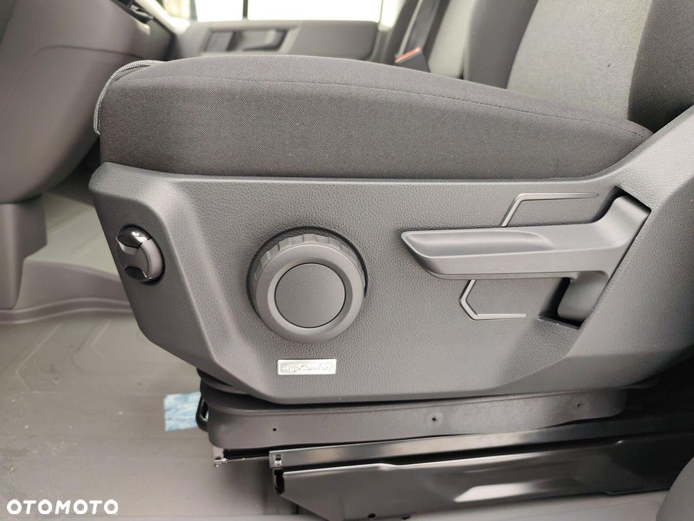 Volkswagen Crafter 35 Furgon, 2,0 TDI SCR 177KM,  6-bieg man., r.o: 4490 mm - 15