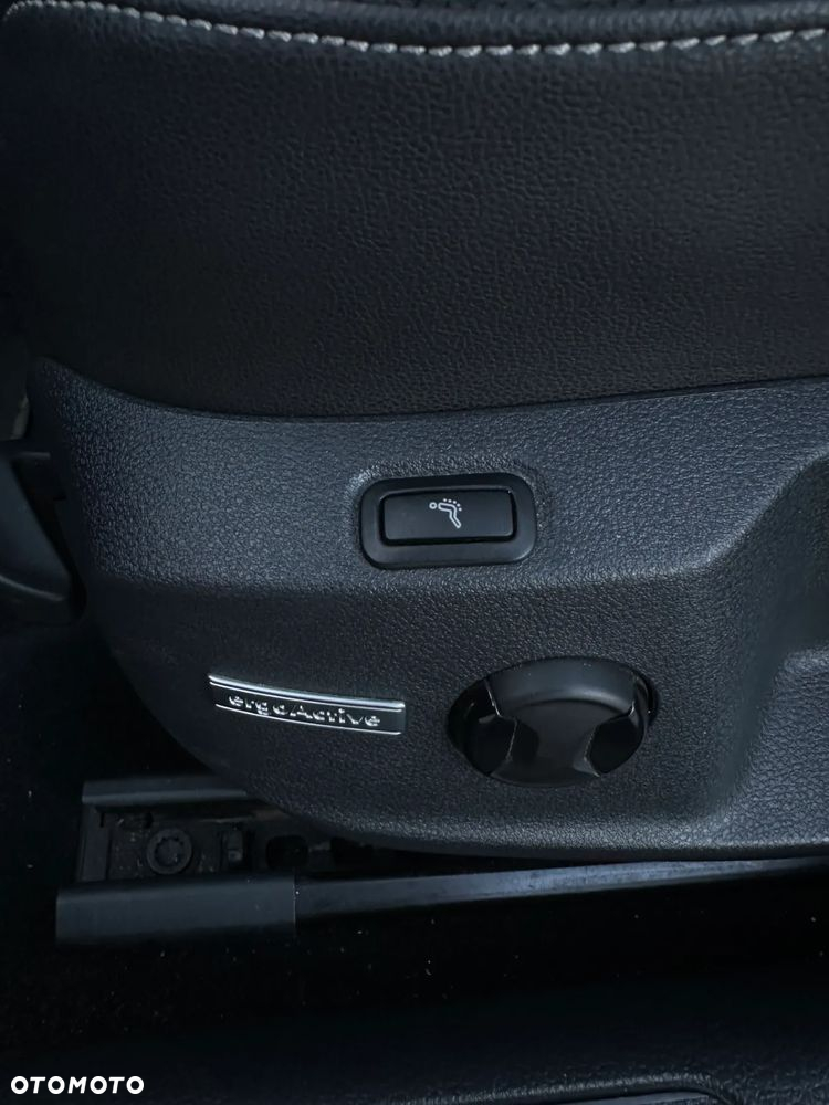 Volkswagen Golf VII 1.4 TSI BMT Highline - 15