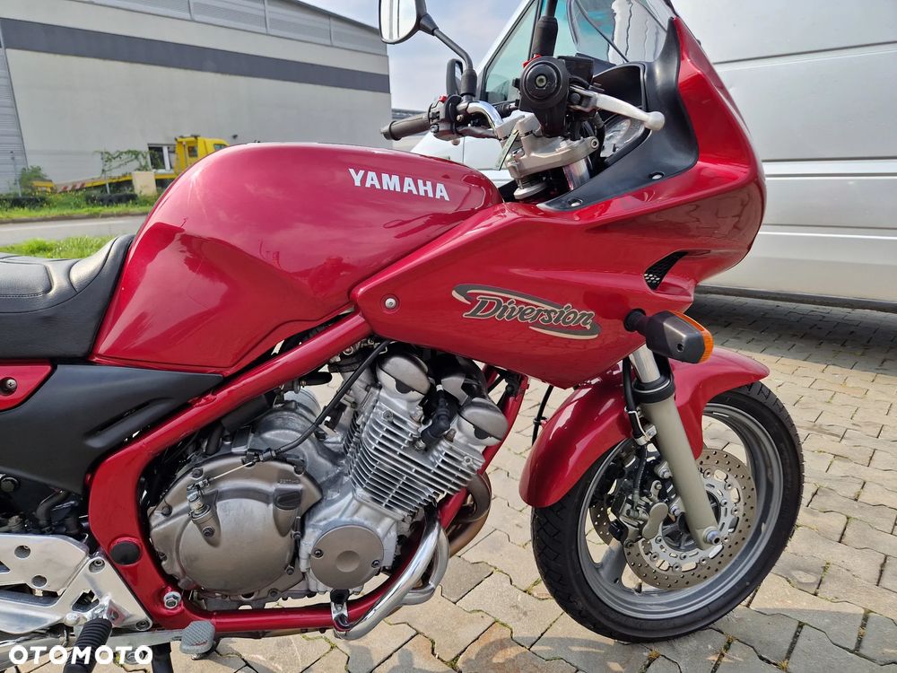 Yamaha XJ - 26