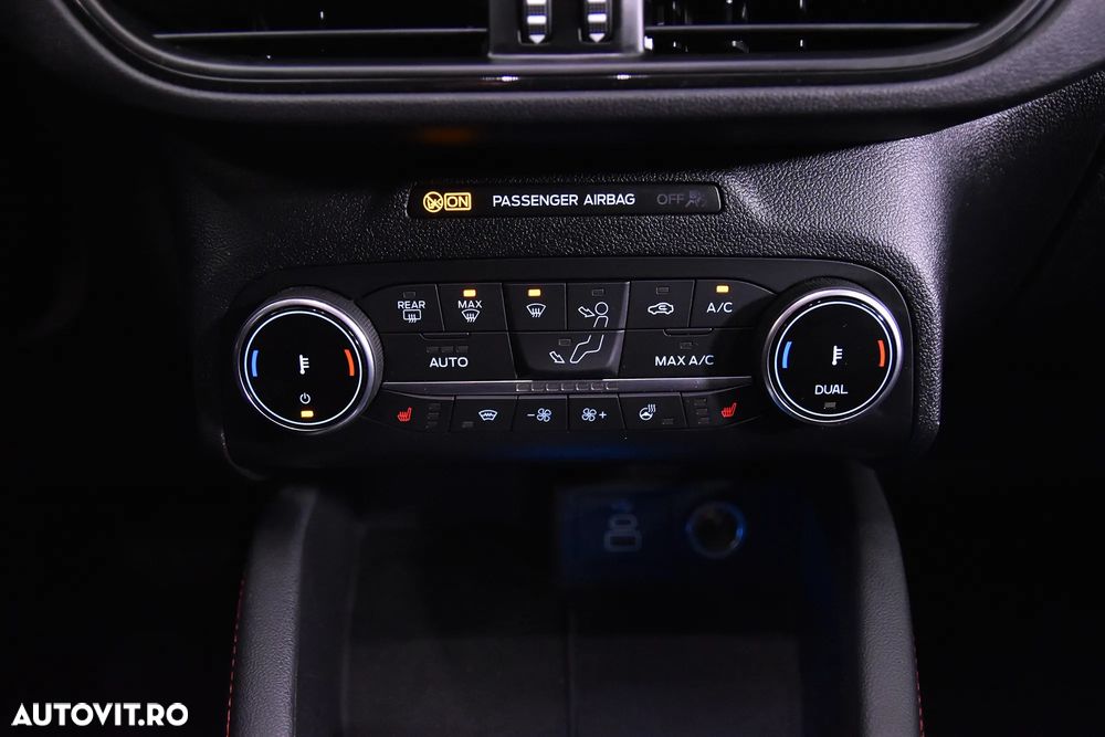 Ford Kuga - 19